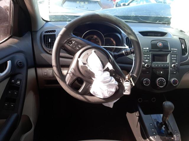 Photo 9 from auction – 2010 KIA FORTE EX with VIN KNAFU4A25A5882225