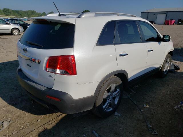 Photo 4 from auction – 2013 KIA SORENTO EX with VIN 5XYKUDA60DG353572