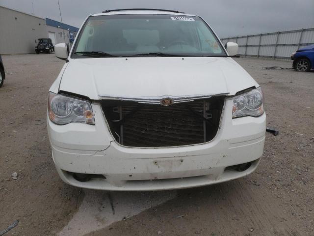 Photo 9 from auction – 2008 CHRYSLER TOWN & COU with VIN 2A8HR54P38R114808