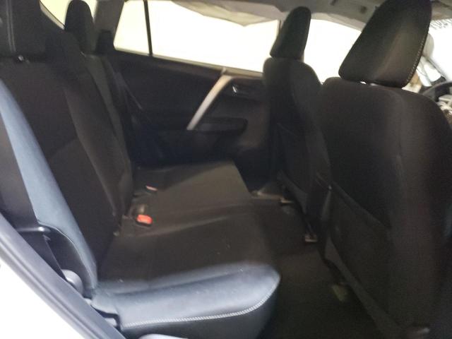 Photo 6 from auction – 2015 TOYOTA RAV4 XLE with VIN 2T3RFREV8FW244188