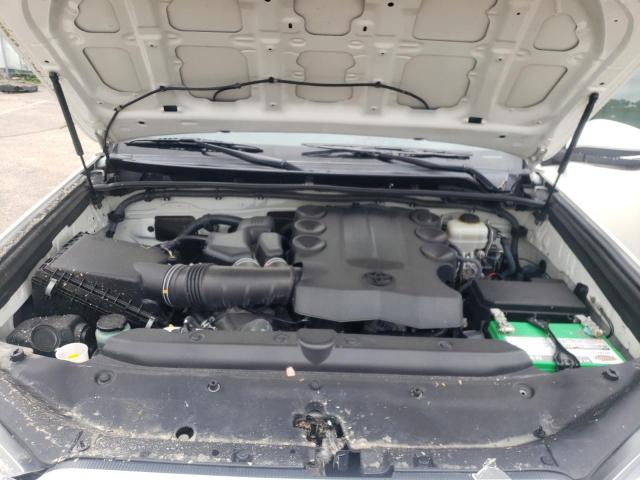 Photo 7 from auction – 2014 TOYOTA 4RUNNER SR with VIN JTEBU5JR4E5183643