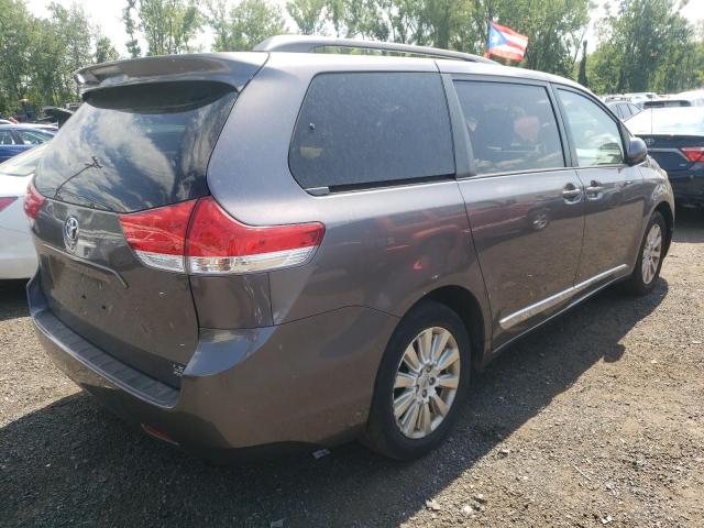 Photo 4 from auction – 2011 TOYOTA SIENNA LE with VIN 5TDJK3DC3BS013717