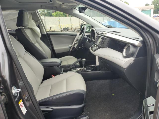 Photo 5 from auction – 2018 TOYOTA RAV4 LIMIT with VIN JTMDFREV1JJ200499