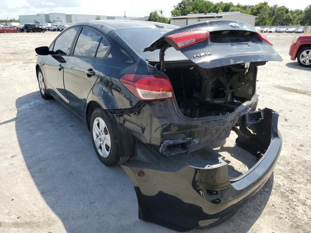 Photo 3 from auction – 2017 KIA FORTE LX with VIN 3KPFK4A78HE040319