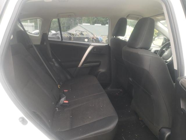 Photo 6 from auction – 2018 TOYOTA RAV4 LE with VIN JTMBFREV6JD249882
