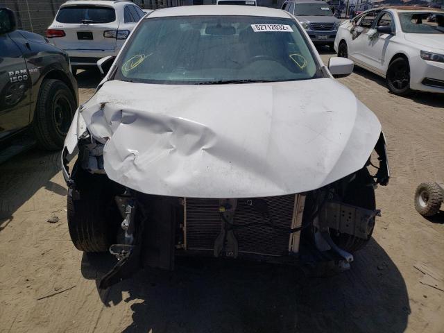 Photo 9 from auction – 2017 NISSAN SENTRA S with VIN 3N1AB7AP0HY409199