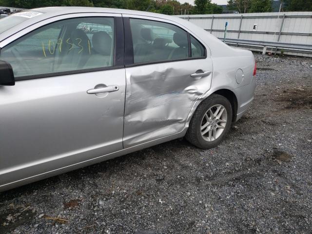 Photo 9 from auction – 2011 FORD FUSION S with VIN 3FAHP0GA3BR306017