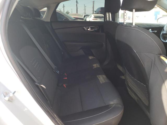 Photo 6 from auction – 2019 KIA FORTE GT L with VIN 3KPF34AD1KE044271