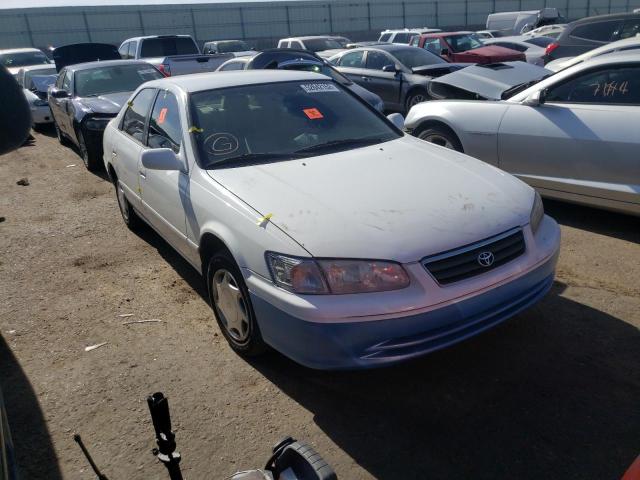Photo 1 from auction – 2000 TOYOTA CAMRY CE with VIN 4T1BG22K4YU738933