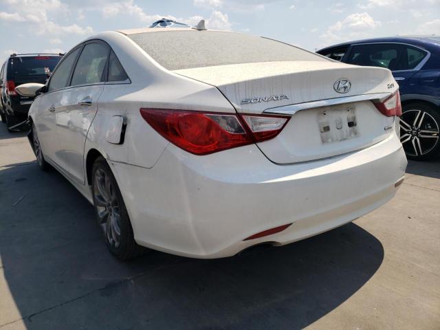 Photo 3 from auction – 2011 HYUNDAI SONATA SE with VIN 5NPEC4AB3BH243098