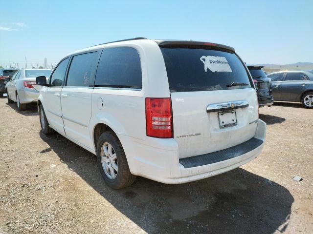 Photo 3 from auction – 2010 CHRYSLER TOWN & COU with VIN 2A4RR5D1XAR414174