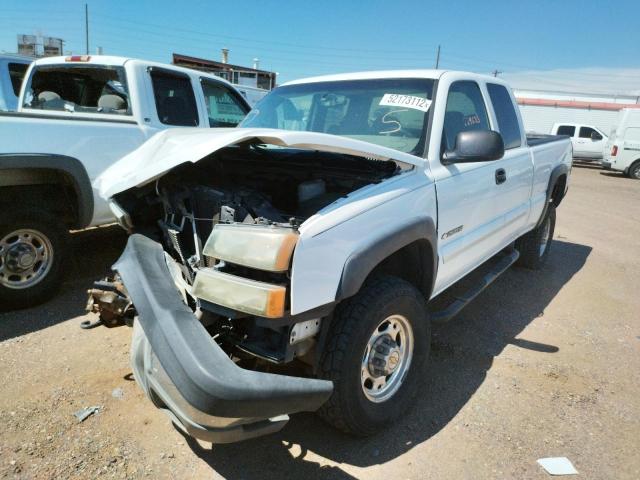 Photo 2 from auction – 2003 CHEVROLET SILVERADO with VIN 1GCHK29U83E125429