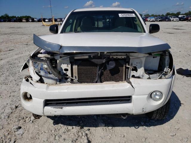 Photo 9 from auction – 2011 TOYOTA TACOMA PRE with VIN 5TFTX4GN2BX005762