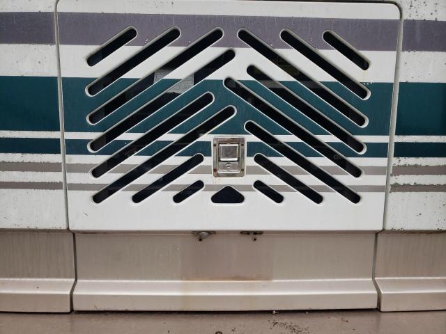 Photo 7 from auction – 1999 DUTC MOTORHOME with VIN 4VZCN8097WC029738