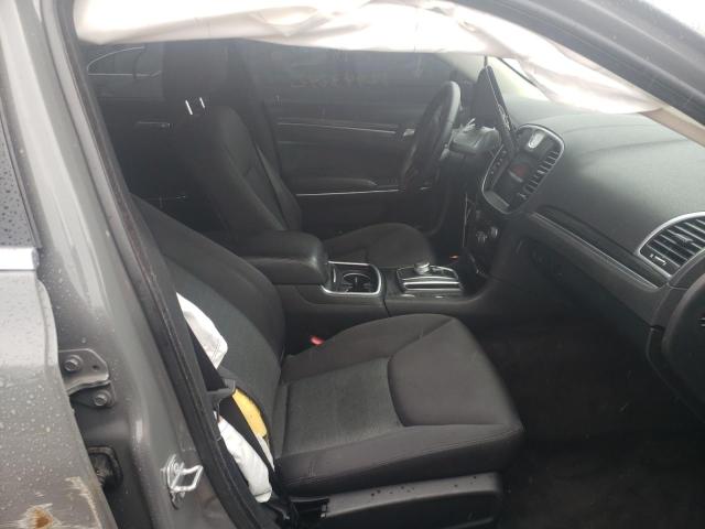 Photo 5 from auction – 2018 CHRYSLER 300 TOURIN with VIN 2C3CCARG7JH234325