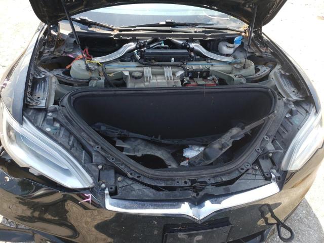 Photo 7 from auction – 2016 TESLA MODEL S with VIN 5YJSA1E49GF172708