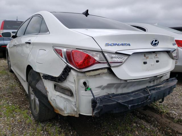 Photo 3 from auction – 2011 HYUNDAI SONATA HYB with VIN KMHEC4A43BA015770