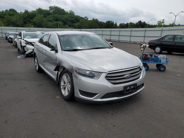 FORD TAURUS SE 2017 with VIN 1FAHP2D86HG145109 - Photo from auction