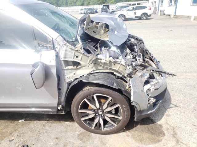 Photo 9 from auction – 2019 HONDA PILOT TOUR with VIN 5FNYF6H65KB057344