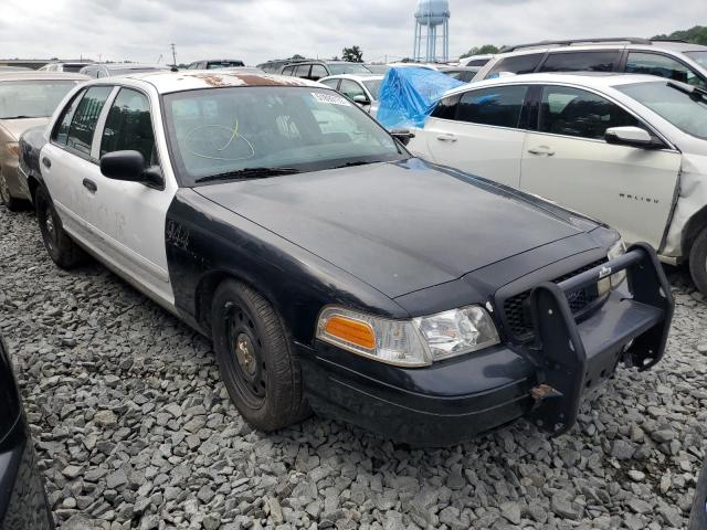 FORD CROWN VICT 2008 with VIN 2FAFP71V28X106462 - Photo from auction