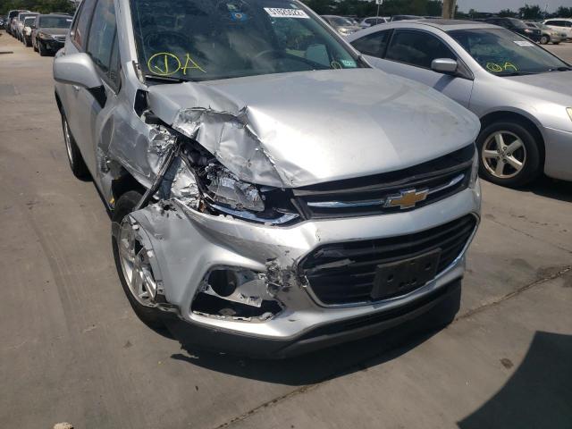 Photo 9 from auction – 2021 CHEVROLET TRAX LS with VIN KL7CJKSB6MB329720