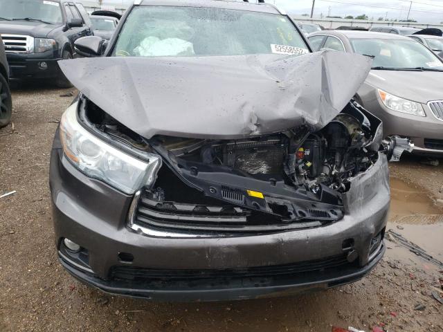 Photo 9 from auction – 2016 TOYOTA HIGHLANDER with VIN 5TDJKRFH0GS243394