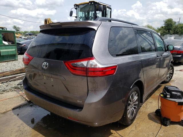 Photo 4 from auction – 2020 TOYOTA SIENNA XLE with VIN 5TDYZ3DC1LS034206