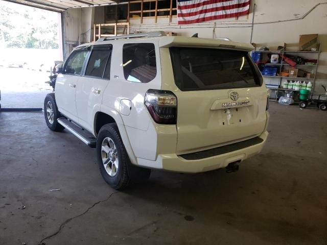 Photo 3 from auction – 2015 TOYOTA 4RUNNER SR with VIN JTEBU5JR6F5220855