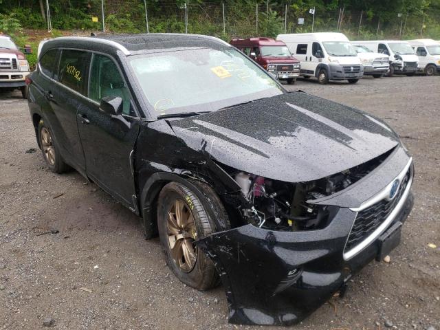 TOYOTA HIGHLANDER 2022 with VIN 5TDABRCH7NS550854 - Photo from auction