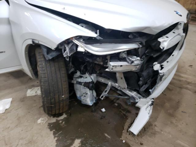 Photo 9 from auction – 2017 BMW X1 XDRIVE2 with VIN WBXHT3C39H5F76806