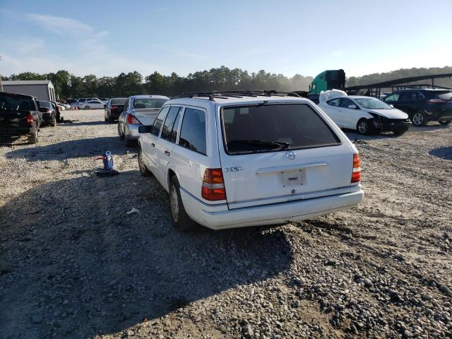 Photo 3 from auction – 1995 MERCEDES-BENZ E 320 with VIN WDBEA92E8SF309245