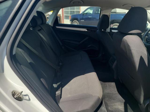 Photo 6 from auction – 2018 VOLKSWAGEN PASSAT S with VIN 1VWAA7A32JC036627
