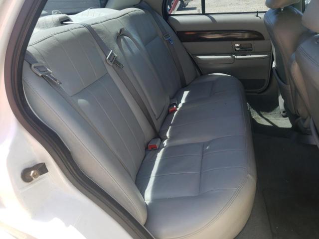 Photo 6 from auction – 2005 MERCURY GRAND MARQ with VIN 2MEFM75W95X629896