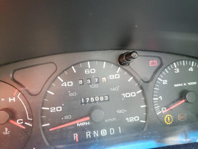 Photo 8 from auction – 2001 FORD TAURUS SE with VIN 1FAFP53U01A189624