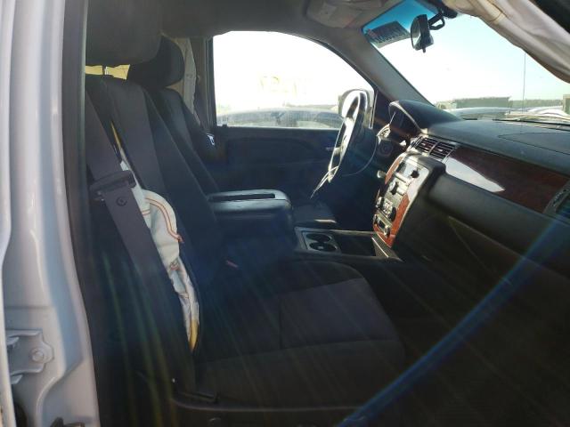 Photo 5 from auction – 2011 CHEVROLET TAHOE C150 with VIN 1GNSCAE04BR227292