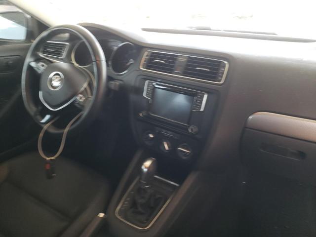 Photo 9 from auction – 2017 VOLKSWAGEN JETTA SE with VIN 3VWDB7AJXHM220988