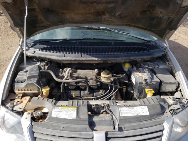 Photo 7 from auction – 2005 DODGE GRAND CARA with VIN 2D4GP44L55R531863