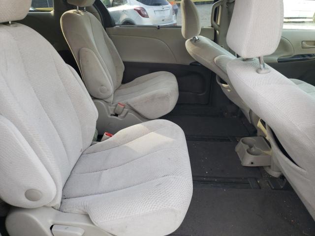 Photo 6 from auction – 2011 TOYOTA SIENNA LE with VIN 5TDJK3DC0BS027011