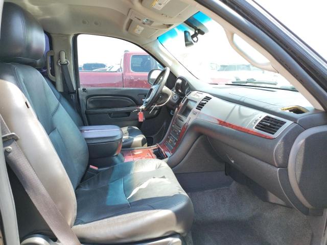 Photo 5 from auction – 2010 CADILLAC ESCALADE E with VIN 1GYUCGEF1AR182202