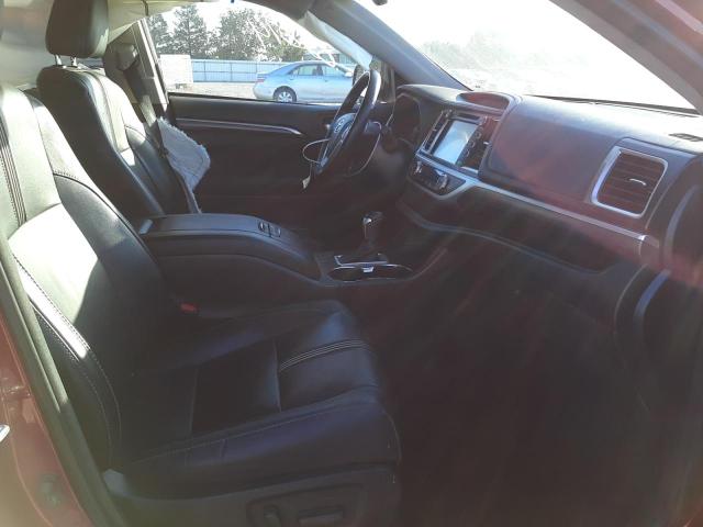 Photo 5 from auction – 2017 TOYOTA HIGHLANDER with VIN 5TDJZRFH6HS446075