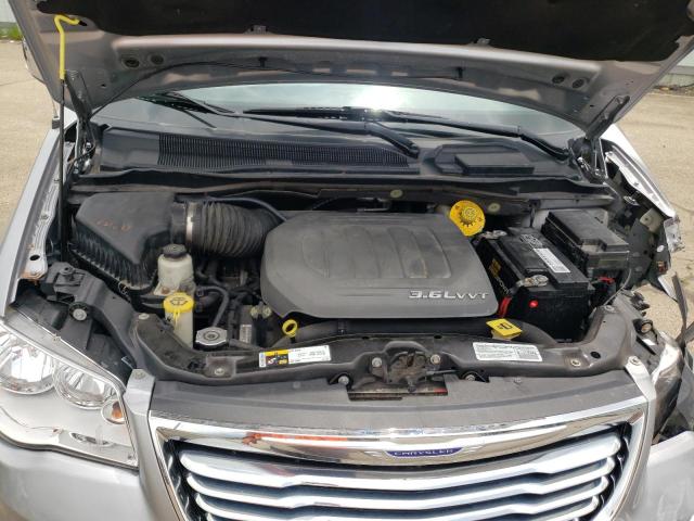 Photo 7 from auction – 2014 CHRYSLER TOWN & COU with VIN 2C4RC1CG1ER273412