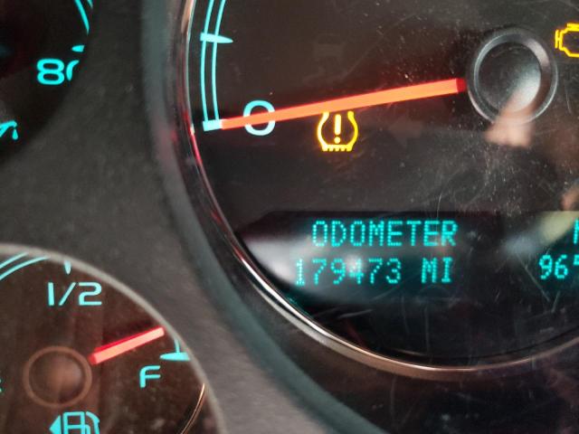 Photo 8 from auction – 2013 CHEVROLET AVALANCHE with VIN 3GNMCFE09DG120148