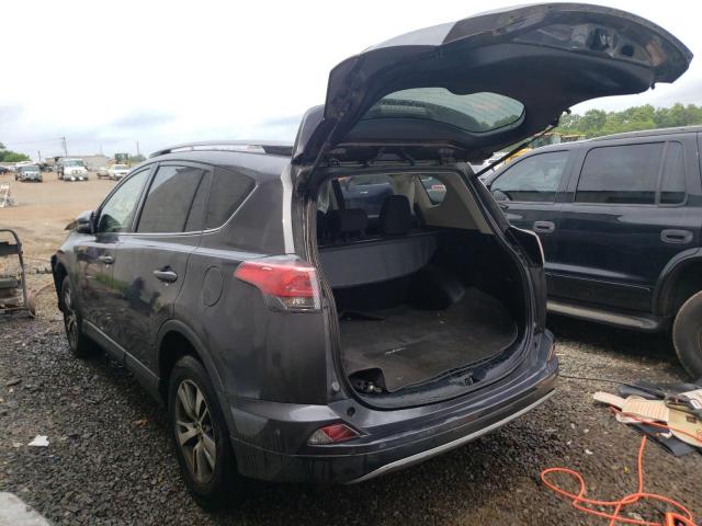 Photo 3 from auction – 2017 TOYOTA RAV4 XLE with VIN JTMRFREVXHJ115547