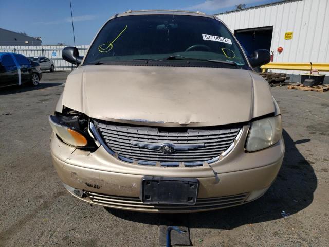 Photo 9 from auction – 2001 CHRYSLER TOWN & COU with VIN 2C8GP64L31R206744
