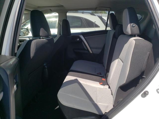 Photo 6 from auction – 2017 TOYOTA RAV4 XLE with VIN JTMWFREV0HD095181