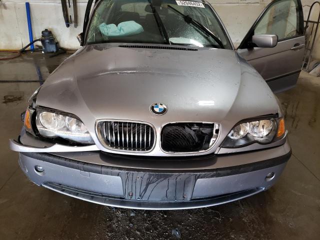 Photo 7 from auction – 2004 BMW 325 IS SUL with VIN WBAAZ33464KP89787