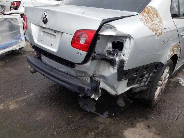 Photo 9 from auction – 2007 VOLKSWAGEN JETTA 2.5 with VIN 3VWPF71K57M146470