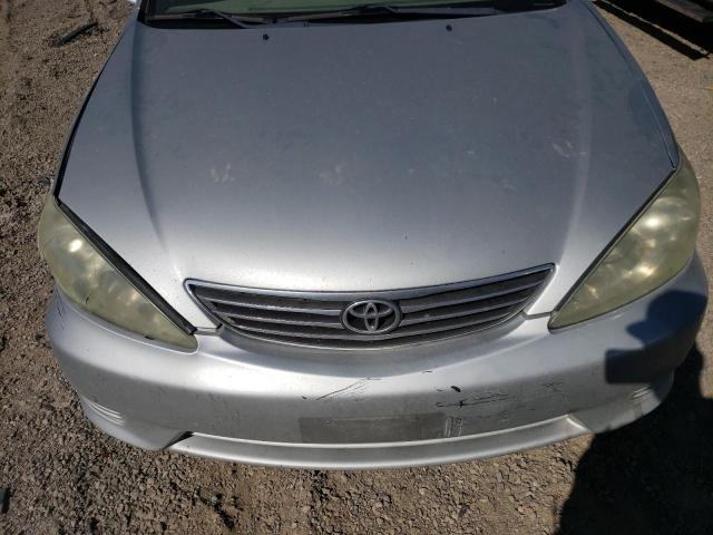 Photo 7 from auction – 2005 TOYOTA CAMRY LE with VIN 4T1BE32K95U058503