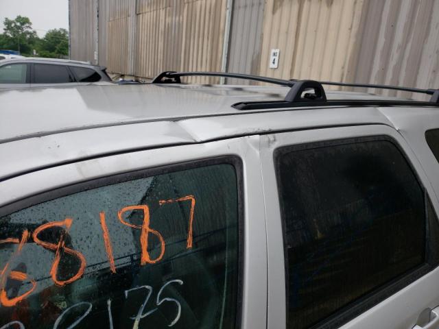 Photo 9 from auction – 2006 FORD ESCAPE LIM with VIN 1FMYU94126KC65543
