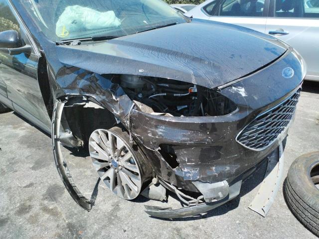 Photo 9 from auction – 2020 FORD ESCAPE TIT with VIN 1FMCU9J90LUB18349